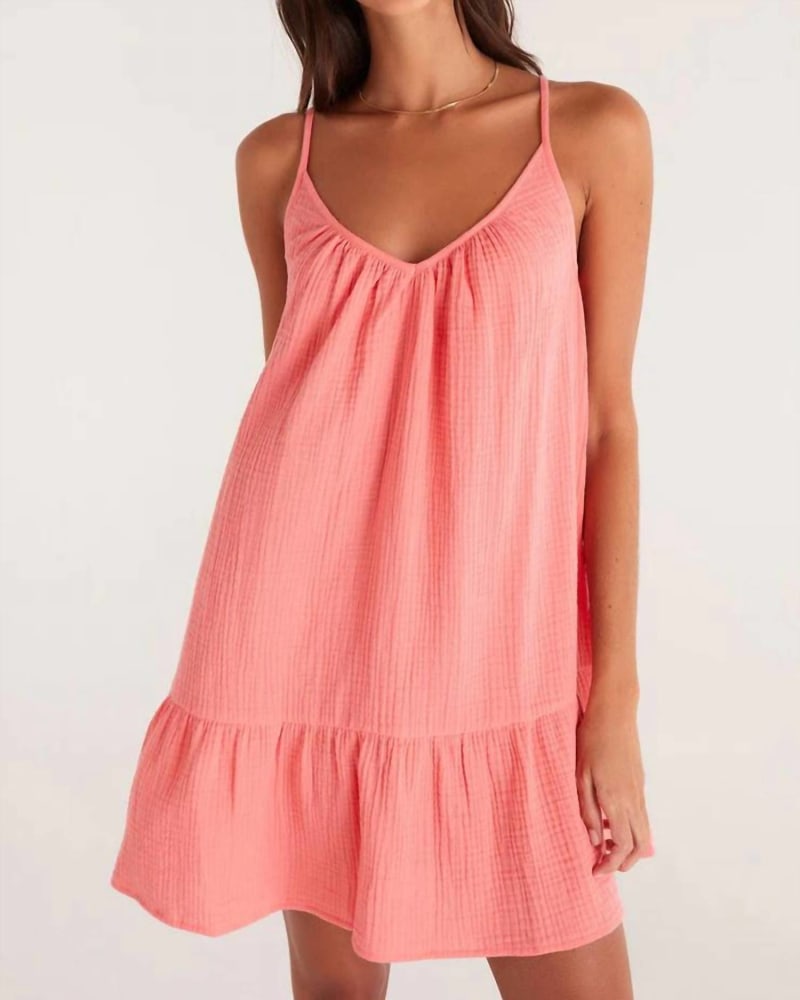 Front of a model wearing a size Xtra Large Amalia Gauze Dress in Papaya Glow in Papaya Glow by Z Supply. | dia_product_style_image_id:339310